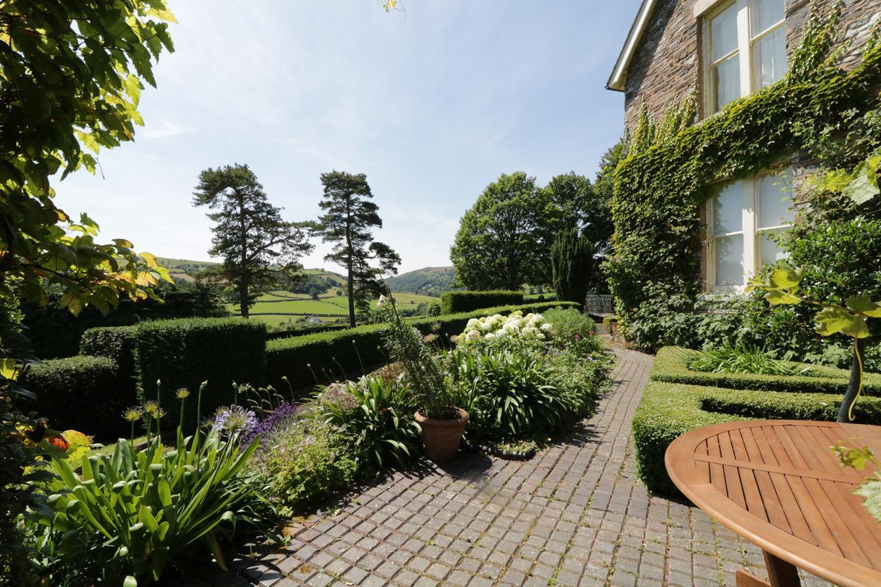 Aber Clwyd Manor Villa Derwen Exterior foto